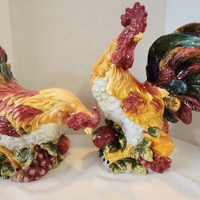 2 Noble Excellence Ceramic Roosters