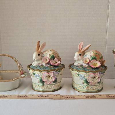 Fitz & Floyd Essentials Basket & 3 Classics Lidded Jars