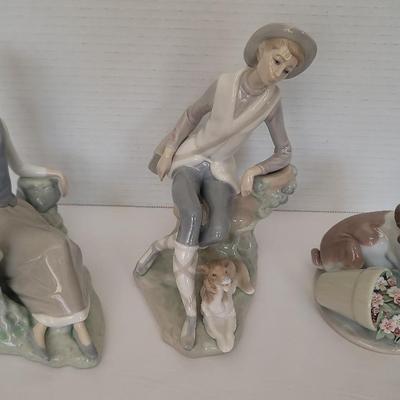 3 Lladro Figurines Lot. 
