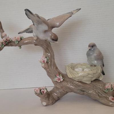 Lladro "Spring's New Arrival Birds with Nest" Limited Edition No. 623