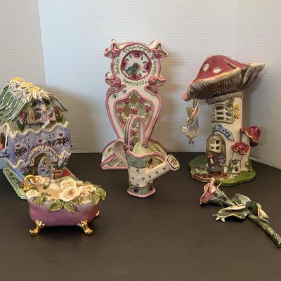 Blue Sky Cottontail Cottage And Friends