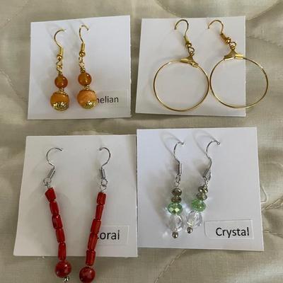 HHC569 - Myrna Lee Chang Crystal, Coral, Carnelian, & Gold Earrings 