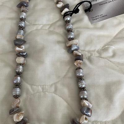 HHC499 - Myrna Lee Chang Natural Shells & Baroque Pearl Necklace  10 1/2”