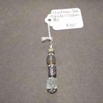 HHC464 Myrne Lee Chang Pendants With Various Natural Stone Beads