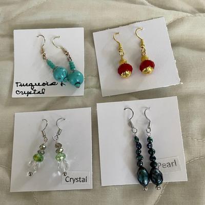 HHC529 - Myrna Lee Chang Turquoise , Crystal , & Pearl Beaded Earrings 
