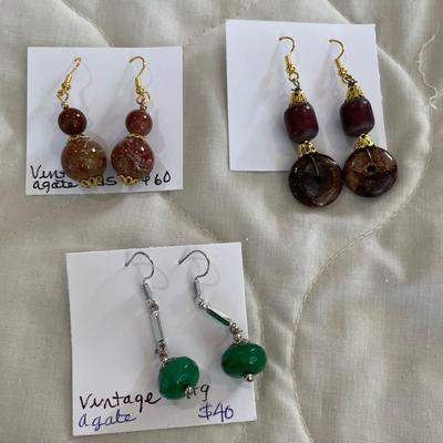 HHC505 - Myrna Lee Chang Vintage Agate & Natural Stone Earrings 