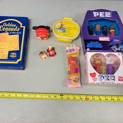 HHC016 Golden Legends and Pez Collectibles