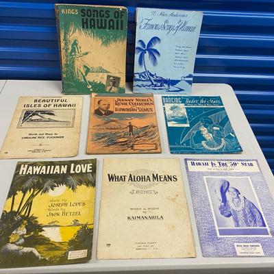 HHC157 - Vintage Hawaiian Music Sheets and Hawaiian Music Books King's Songs of Hawaii & More