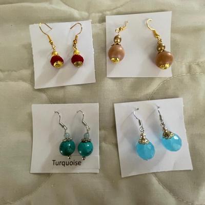 HHC527 - Myrna Lee Chang Turquoise & Crystal Beaded Earrings 