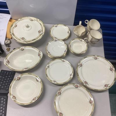 HHC120 Taylor Smith & Taylor TST11 Pattern 1940s Bone China Set