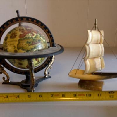 HHC221 Vintage Brass Globe & Hornbone Ship