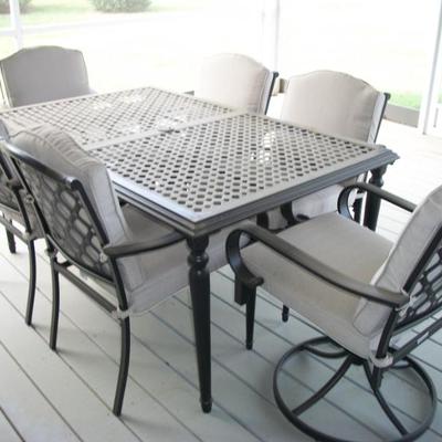 Hampton Bay Patio