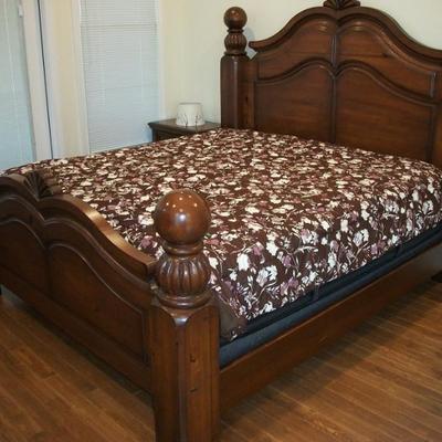 King Size Post Bed