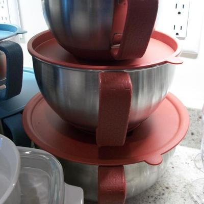 Good House Keeping Mixing Bowls