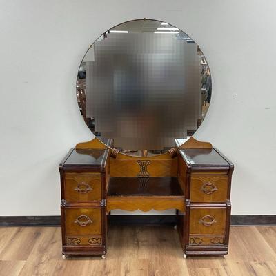 Vintage Art Deco Vanity 