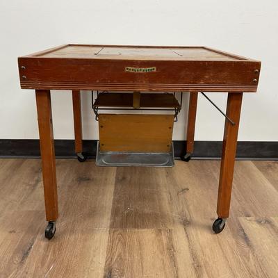 Vintage Babee Tenda Feeding/Play Table
