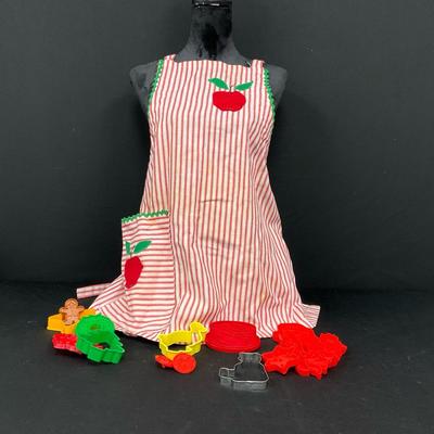 Vintage Hallmark Cookie Cutters & More