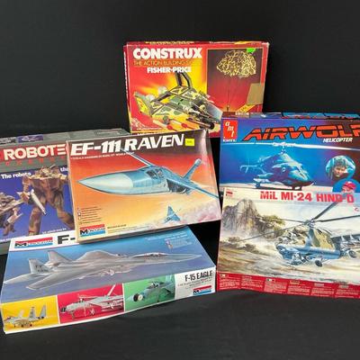 Aircraft And Robotech Model Kits