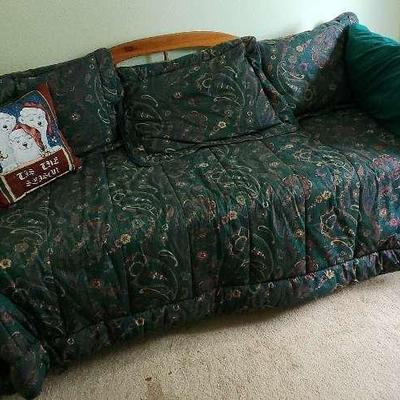 Day Bed (Upstairs)