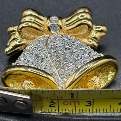 Sale Photo Thumbnail #23: Vintage Swarovski Crystal Bells Brooch