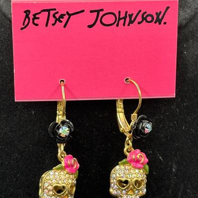 Sale Photo Thumbnail #24: Betsey Johnson Skull Earrings