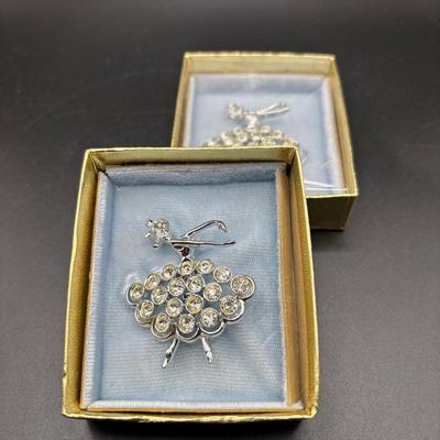 Sale Photo Thumbnail #67: Vintage Diamond Look Dancer Brooches 