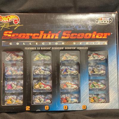 2000 Hot Wheels Nascar Racing Scorchin Scooter Collector Series Limited Edition.