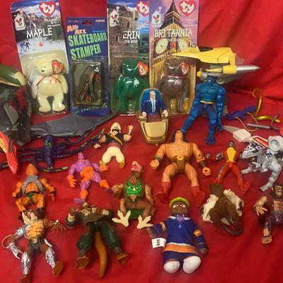 Vintage 90s Y2K Action Figurines Marvel X-Men Dinosaurs & Boxed Beanie Babies Fantasy Superhero Toys