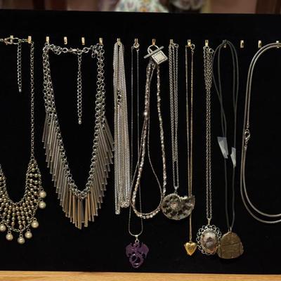 Sale Photo Thumbnail #118