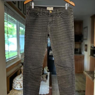 Sale Photo Thumbnail #995