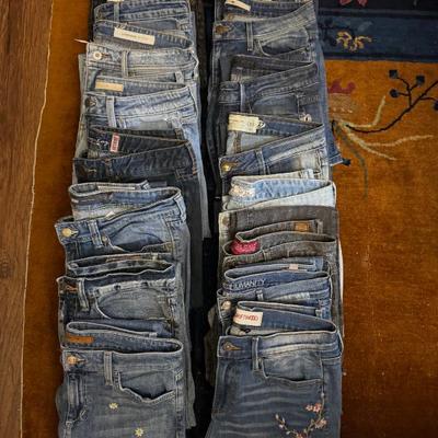 Sale Photo Thumbnail #996