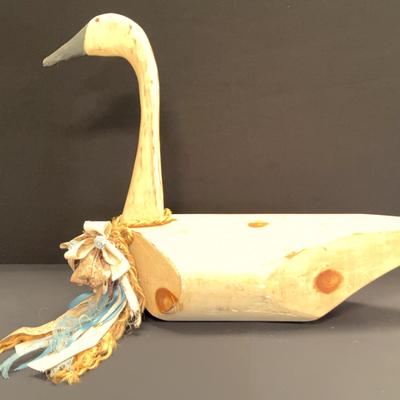 Wooden Goose With Detachable Head 