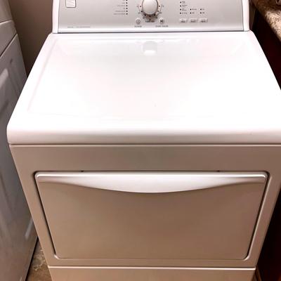 Kenmore Series 600 Auto Moisture Sensing Dryer (Gas)