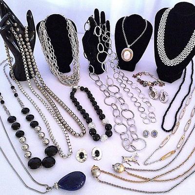 Silver Circles, Black Beads, Chains And Chokers