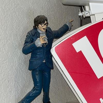 Sale Photo Thumbnail #384