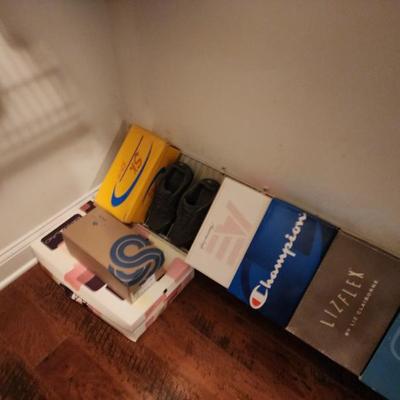 Sale Photo Thumbnail #38