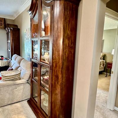 Sale Photo Thumbnail #398