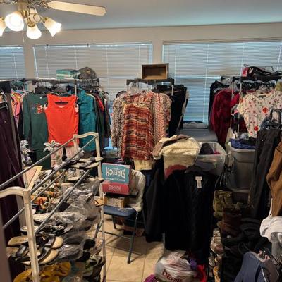Sale Photo Thumbnail #128