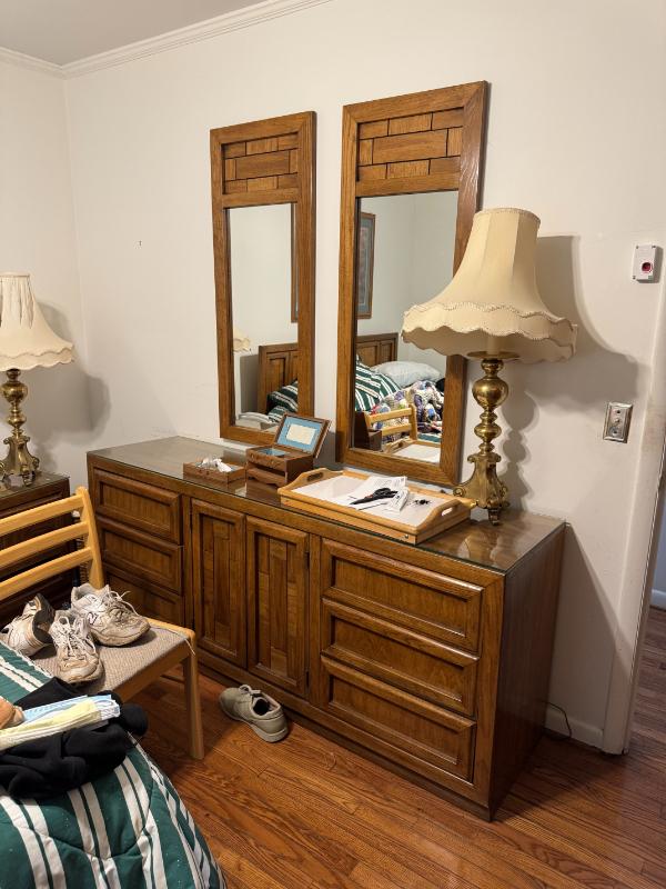 Sale Photo Thumbnail #182