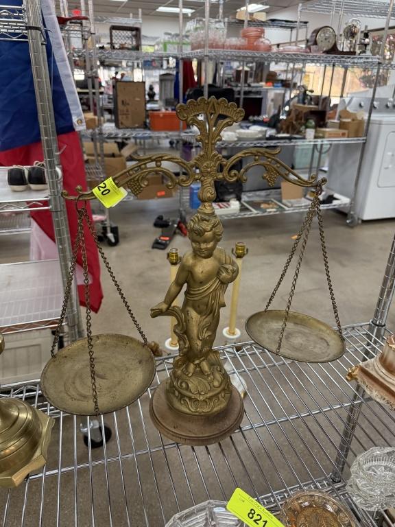 Sale Photo Thumbnail #369