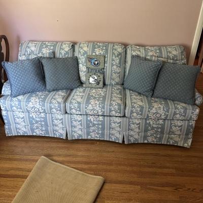 Sale Photo Thumbnail #193