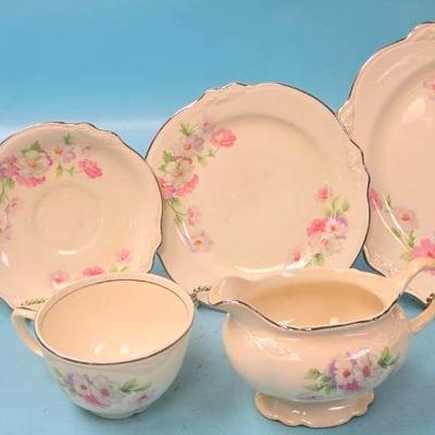 "Homer Laughlin" Virginia Rose Collection 