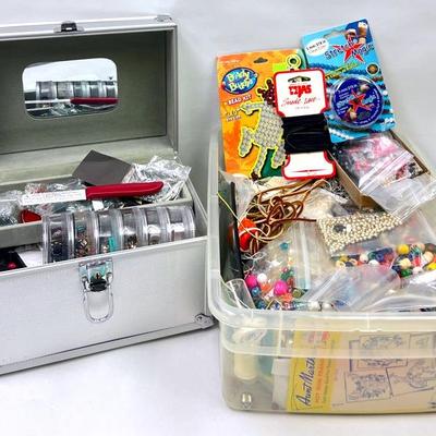 Jewelry Making Kit Including Storage Cases