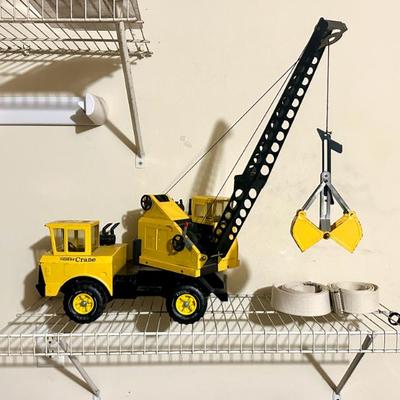 Vintage Tonka Crane/Clam Bucket