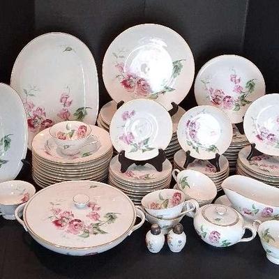Heinrich H&C Selb Bavaria Floral China Dining Set – Over 60 Pieces