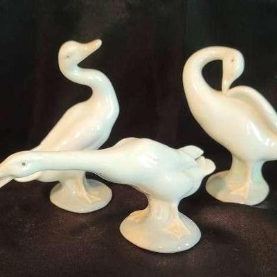 Set of 3 Retired Lladro Duck Figurines – Sculpted by Fulgencio Garcia