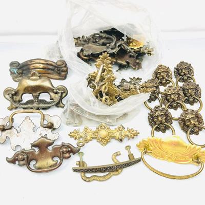  Antique Furniture Drawer Knobs, Pulls, Hardware, Architectural Salvage Lot