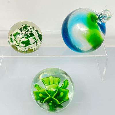  Colorful Art Glass Paperweights 