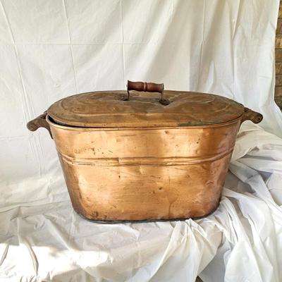 Antique Extra-Large Copper Pot with Lid- Great for Storage!