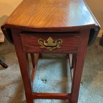 Pennsylvania House Drop Leafside Table 